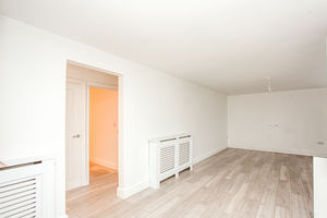 Photo 16- click for photo gallery